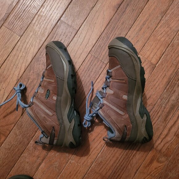 NIB KEEN Women's Circadia Leather Hiking Shoes, size 6 - Picture 10 of 15